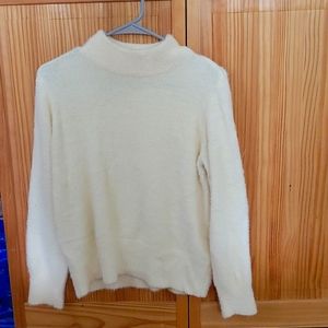Who What Wear- Fuzzy Sweater (M)